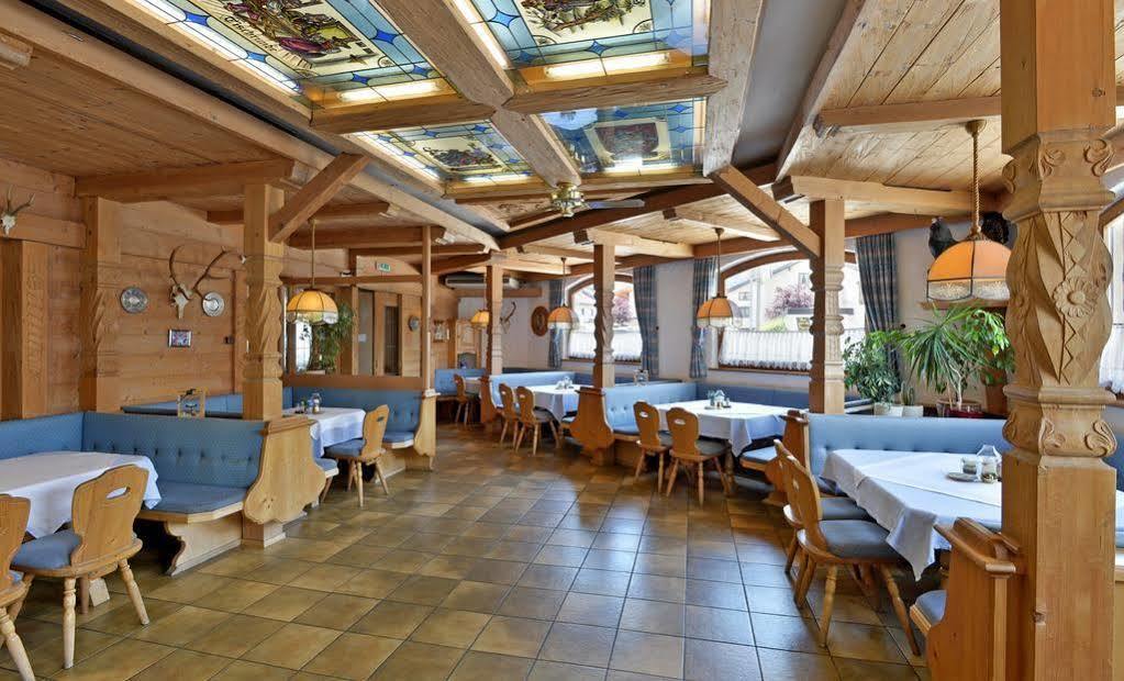 Hotel Restaurant Gradlwirt Niederndorf  Εξωτερικό φωτογραφία