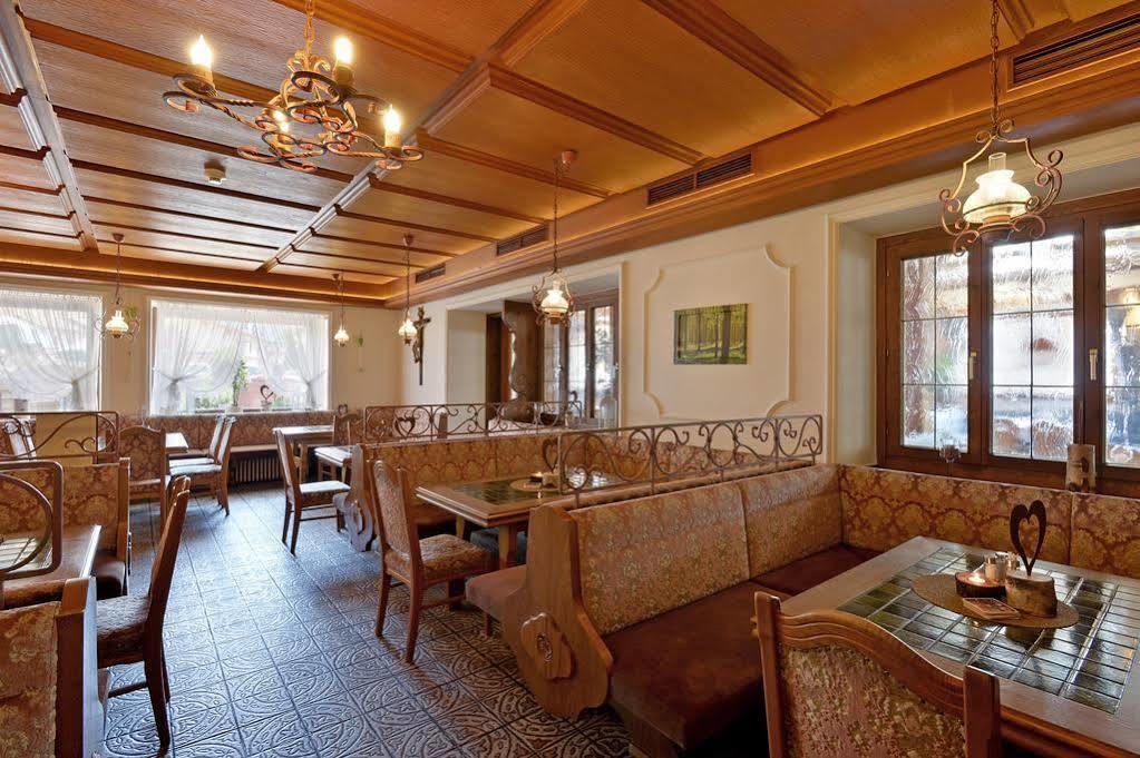 Hotel Restaurant Gradlwirt Niederndorf  Εξωτερικό φωτογραφία
