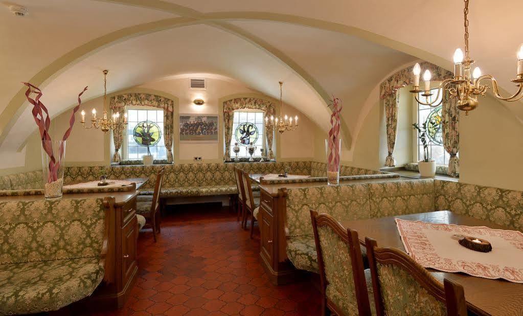 Hotel Restaurant Gradlwirt Niederndorf  Εξωτερικό φωτογραφία