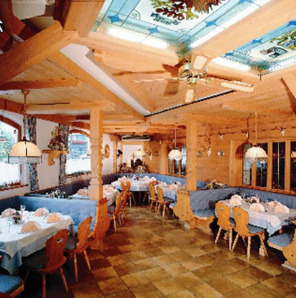 Hotel Restaurant Gradlwirt Niederndorf  Εξωτερικό φωτογραφία
