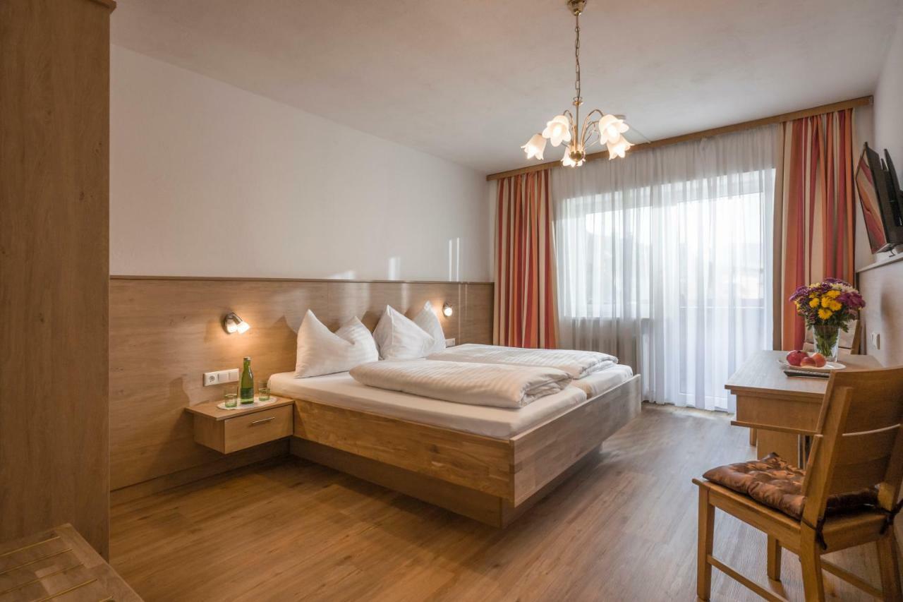 Hotel Restaurant Gradlwirt Niederndorf  Εξωτερικό φωτογραφία