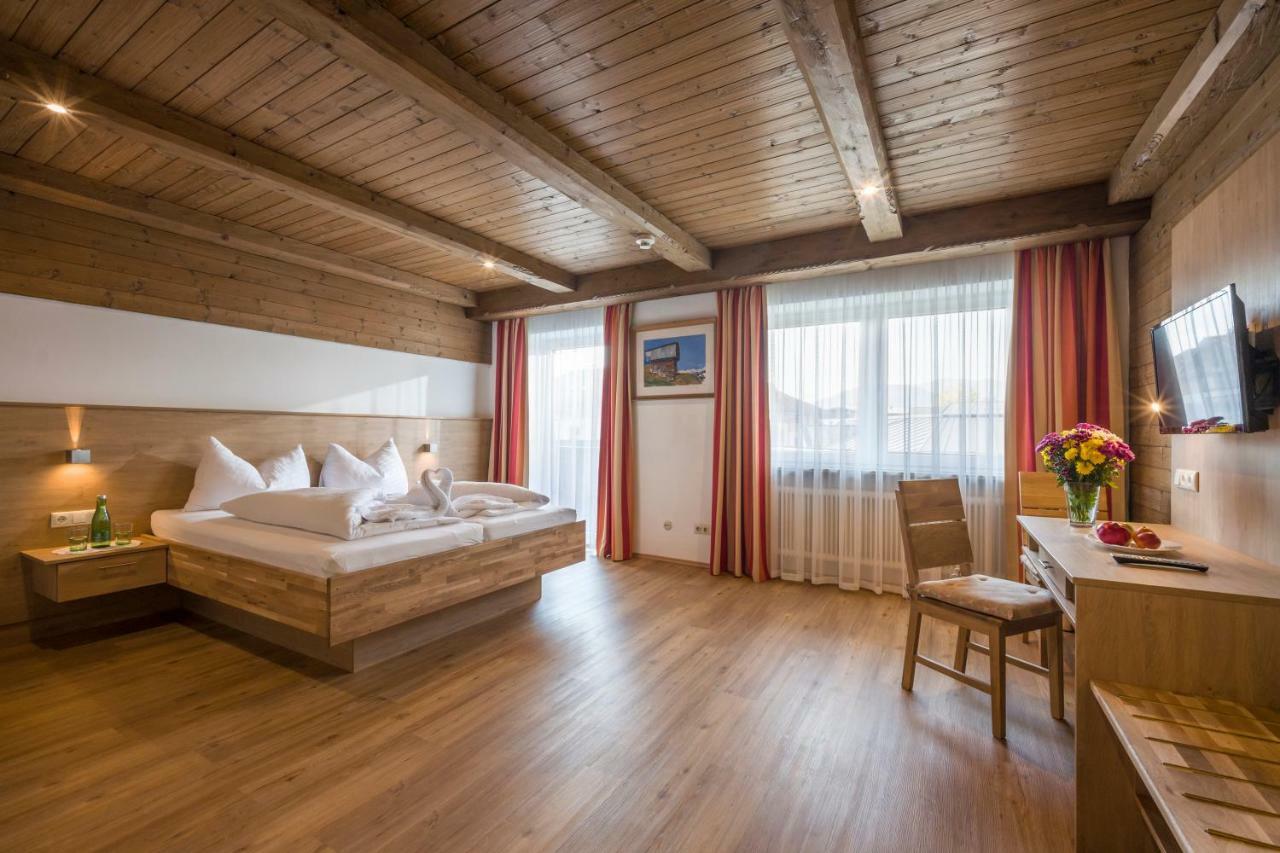 Hotel Restaurant Gradlwirt Niederndorf  Εξωτερικό φωτογραφία